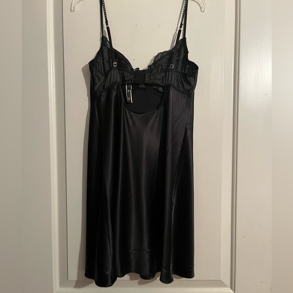 Viral Victorias Secret Slip Dress🐈‍⬛💎 - Picture 5 of 6